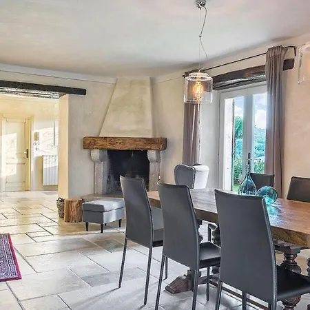 Villa Benvenuti With Heated Pool